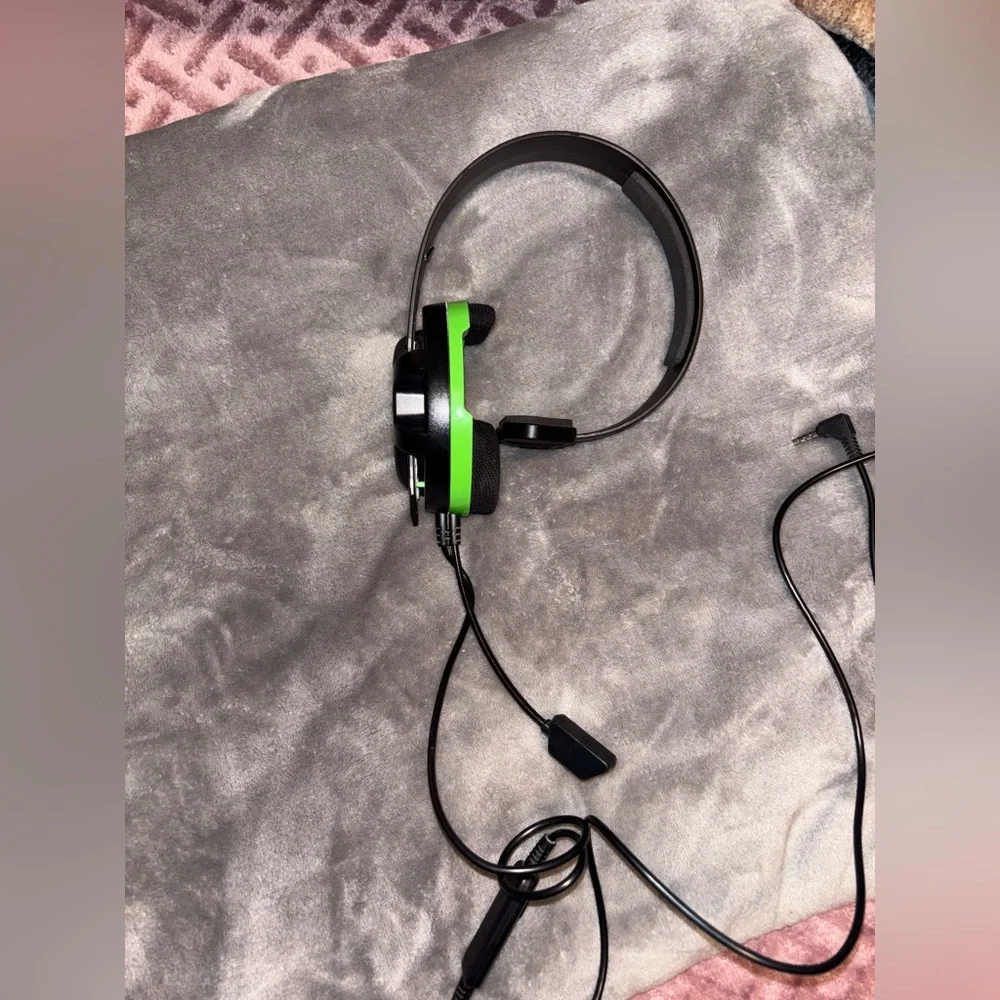 Turtle Beach Reacon PlayStation Black and Green Wired Chat Gaming Headset